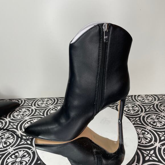 Marc Fisher Women's Revati Pointy Toe Booties 5.5m black - Picture 7 of 12
